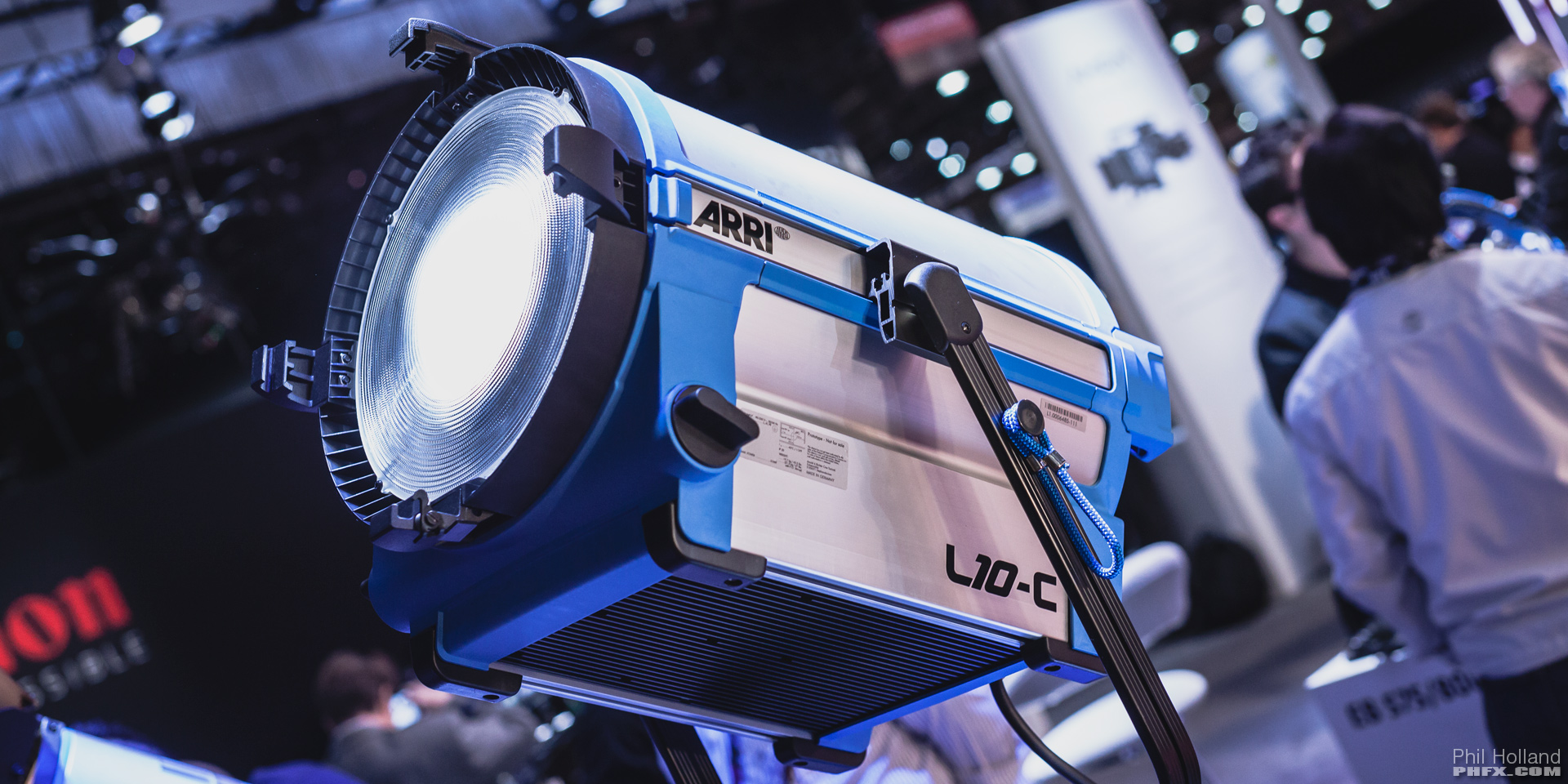 phfx_NAB2015_LightThings_0004.jpg
