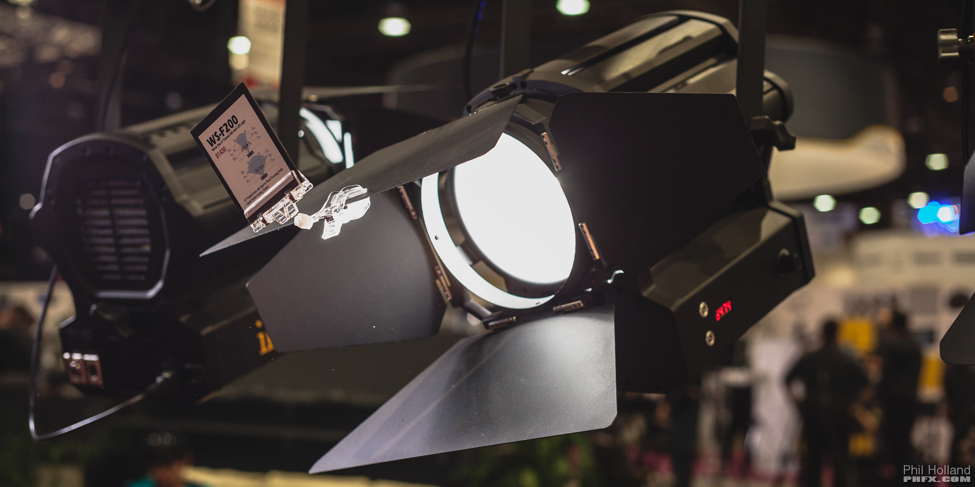 phfx_NAB2015_LightThings_0009.jpg
